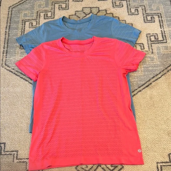 Lululemon size 6 tees in coral and sea foam. Both are in Great condition - Picture 1 of 8